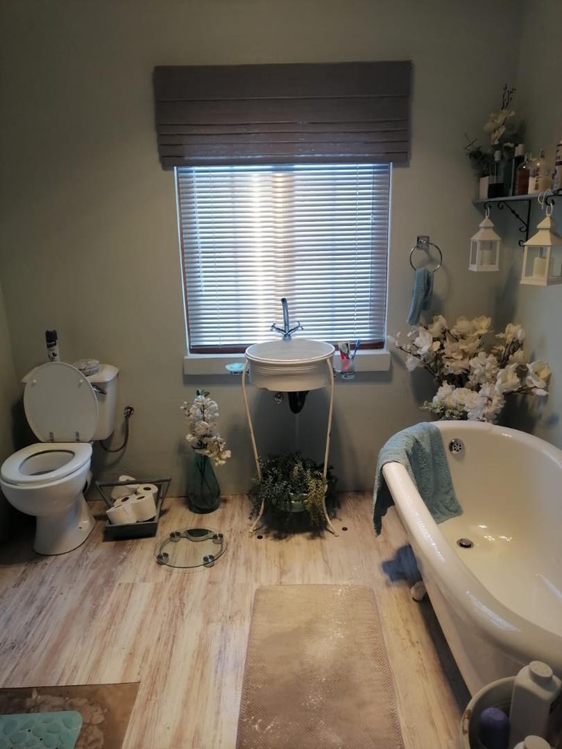 2 Bedroom Property for Sale in Rhodes Eastern Cape